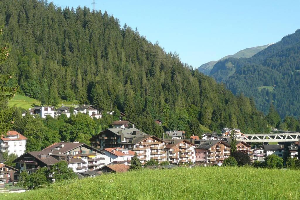 Appartement In Hus Signal Met Prachtig Uitzicht Op De Bergen Klosters Εξωτερικό φωτογραφία