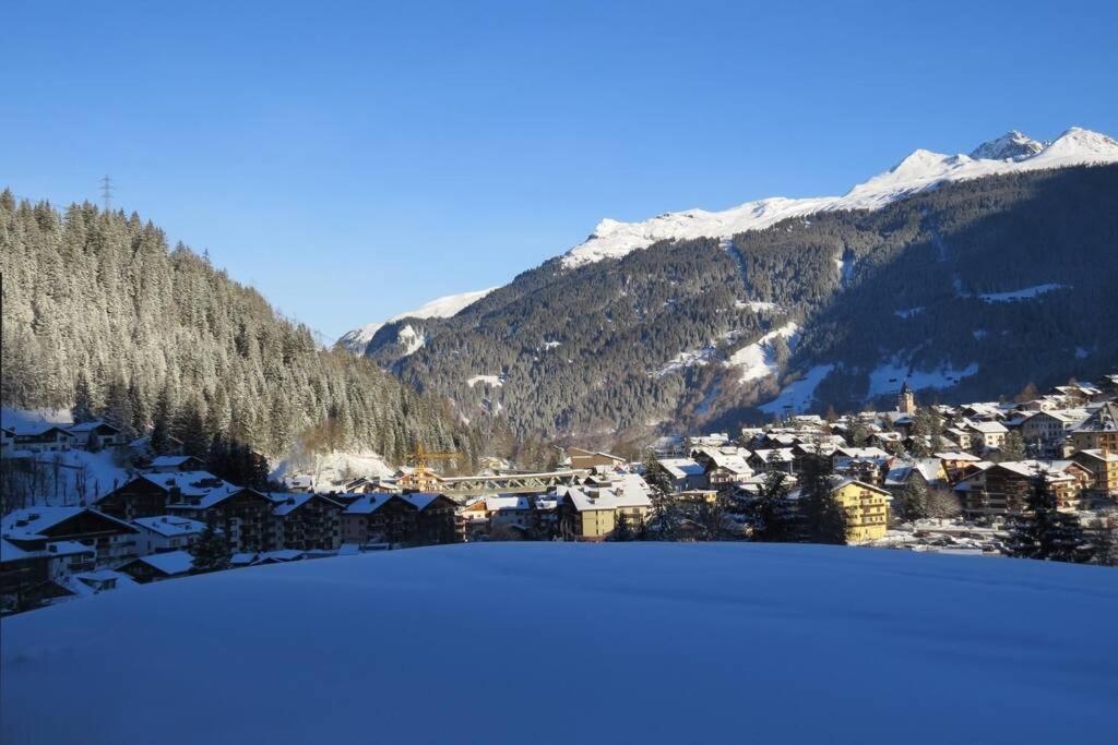 Appartement In Hus Signal Met Prachtig Uitzicht Op De Bergen Klosters Εξωτερικό φωτογραφία